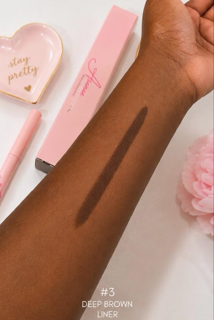 Luxe Liner